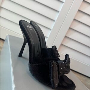 Zara Black Stiletto Heels with Bow Embellishment